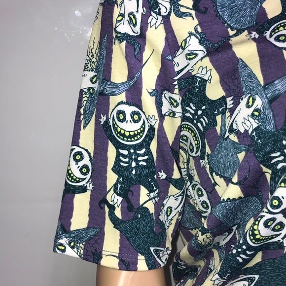 Disney LuLaRoe Shirt Size Women’s Large NWT ♥️♥️ - Picture 3 of 8